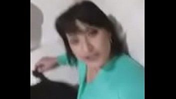 play Horny mom wants to be filmed when she gives blowjob