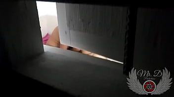 play The neighbor who penetrates his girlfriend with automatic fire